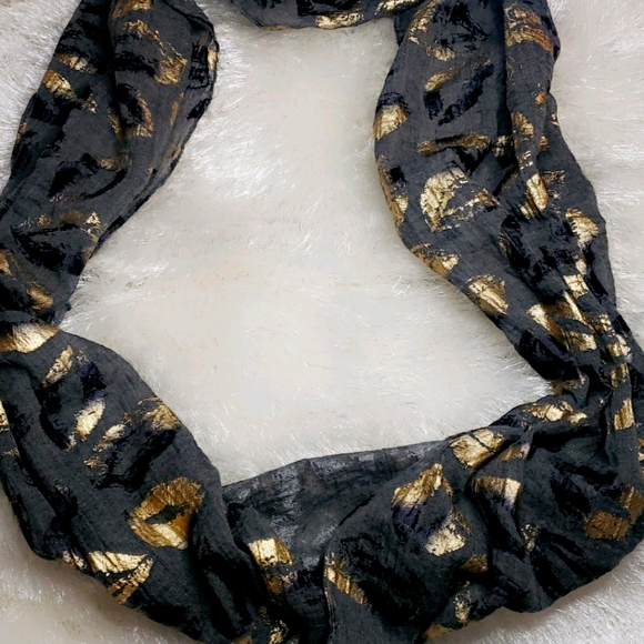 Infinity scarf - Picture 3 of 4